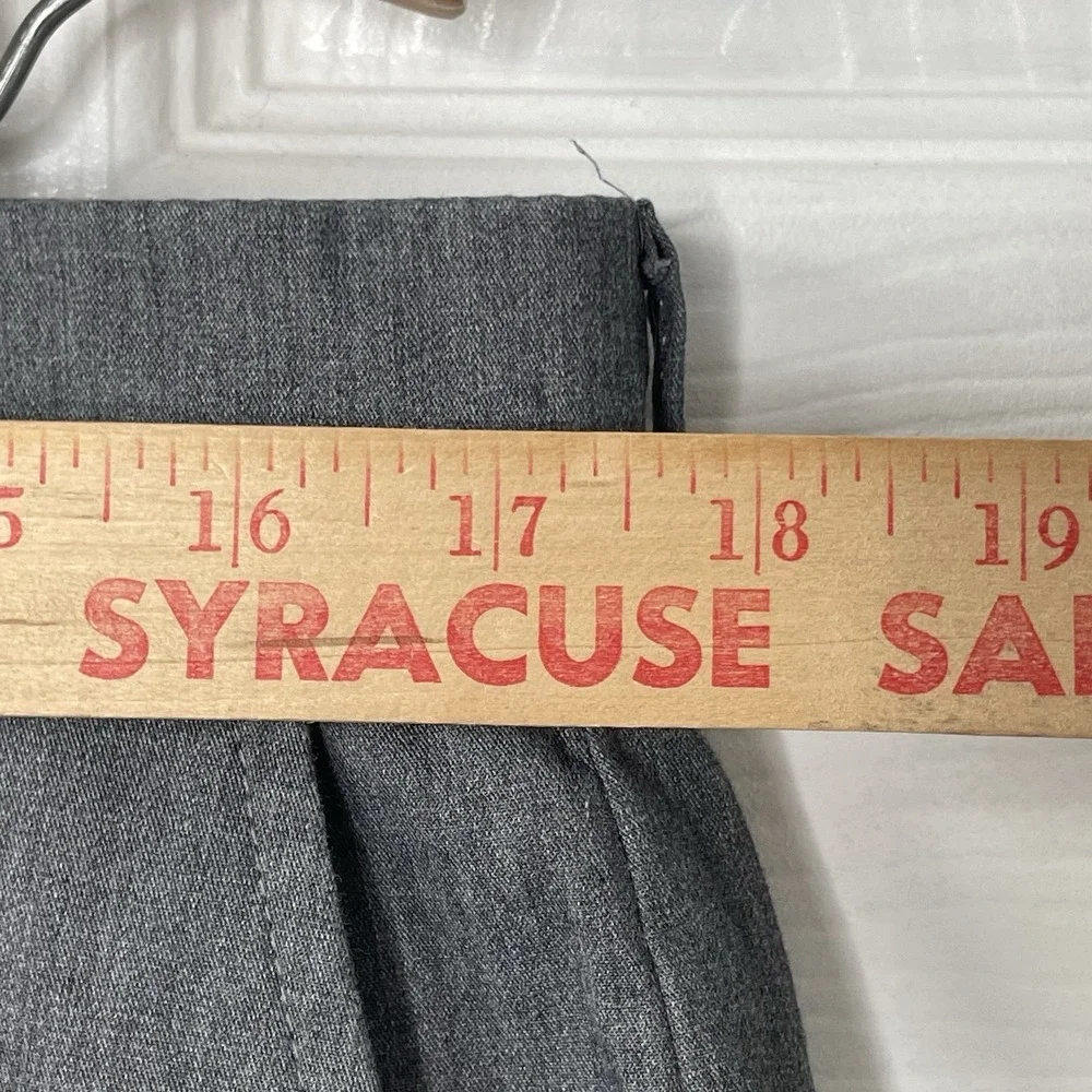Orvis Lightweight Dark Gray‎ Men's Pants Slacks Size 35x29  RN 70534 Made USA